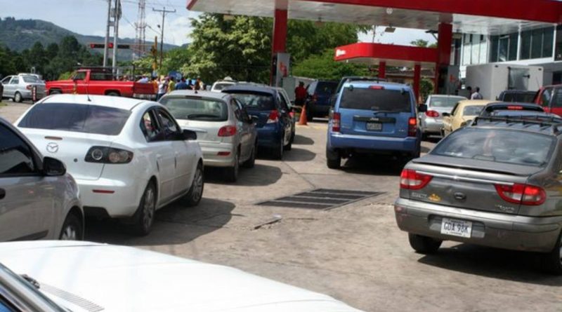 Establecieron horarios para surtir gasolina en Táchira