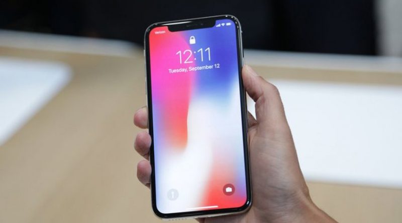 Apple trabaja ya en un iPhone X 'gigante'