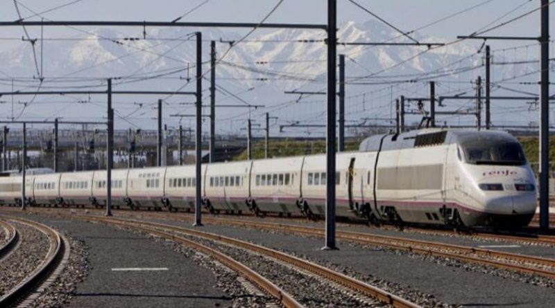 Arrancan pruebas en España del primer tren de viajeros propulsado con gas licuado