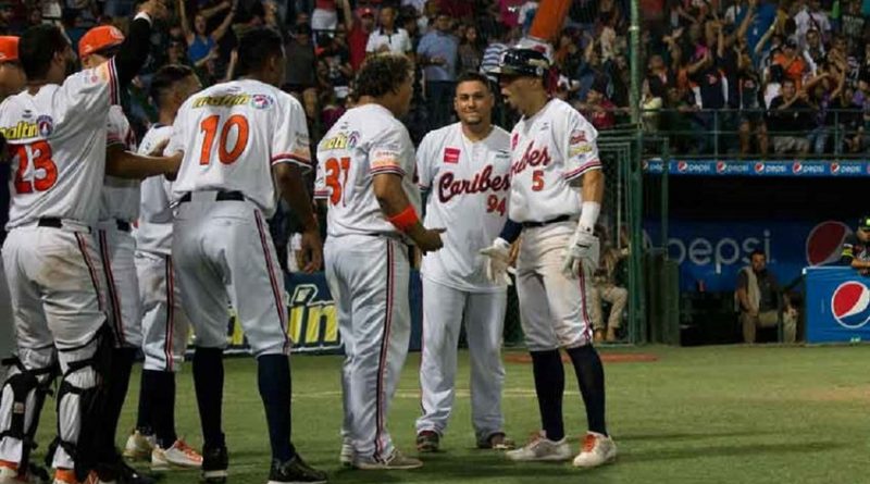 Venezuela venció a República Dominicana 15 -4