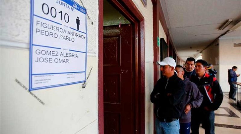 Ecuador inicia jornada electoral por la consulta y referendo popular