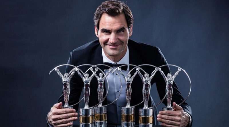 21 El tenista suizo Roger Federer, actual número uno del ránking ATP, ganó este martes su quinto premio Laureus al Mejor Deportista del Año, por delante de su principal rival en las pistas, el español Rafael Nadal, y el futbolista portugués del Real Madrid Cristiano Ronaldo. (Lee también: UEFA sube a 371 millones de euros los premios para la Eurocopa 2020) También aspiraban a este galardón, que se entregó en el Salón de las Estrellas del Sporting Monte-Carlo, tres deportistas británicos: el piloto de Fórmula Uno Lewis Hamilton, el ciclista Chris Froome y el atleta Mo Farah. Federer, que el año pasado se proclamó campeón del Abierto de Australia y de Wimbledon, suma su quinto Laureus como mejor deportista, tras encadenar los cuatro anteriores entre 2005 y 2008, al que hay que sumar un sexto Laureus, el de Mejor Regreso del Año, que también se ha llevado esta noche. Si quieres recibir e