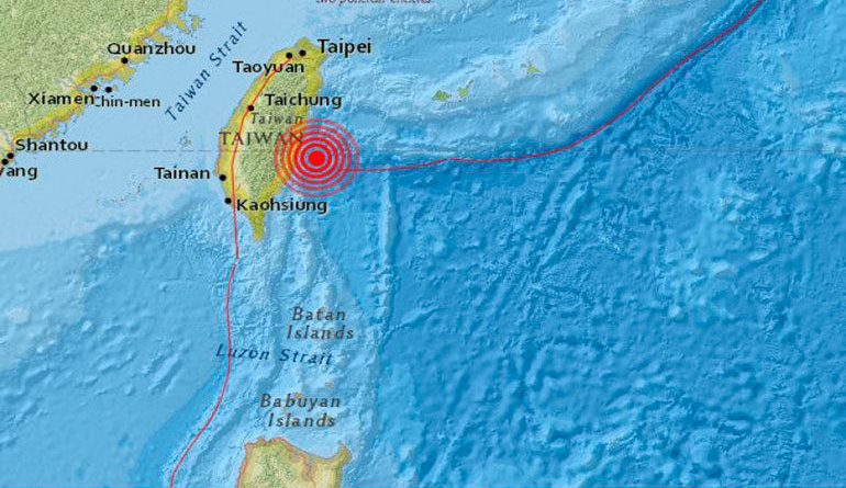 Un sismo de magnitud 6.1 se registró la noche de este domingo frente a la costa oriental de Taiwán, de acuerdo con los reportes del Instituto Geológico de Estados Unidos (USGS). El epicentro se ubicó a 15 kilómetros al norte del puerto de Hualien y a una profundidad de 8 kilómetros, señala el reporte, según La Patilla. Hasta el momento no se conoce un número de víctimas o daños y según el USGS existen pocas posibilidades de que se hayan registrado “En general, la población en esta región vive en estructuras que resisten los temblores sísmicos, aunque también existen estructuras vulnerables”, explicó la organización.